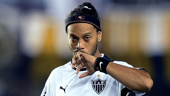 Calciomercato: ufficiale Ronaldinho dice addio all’Atletico Mineiro