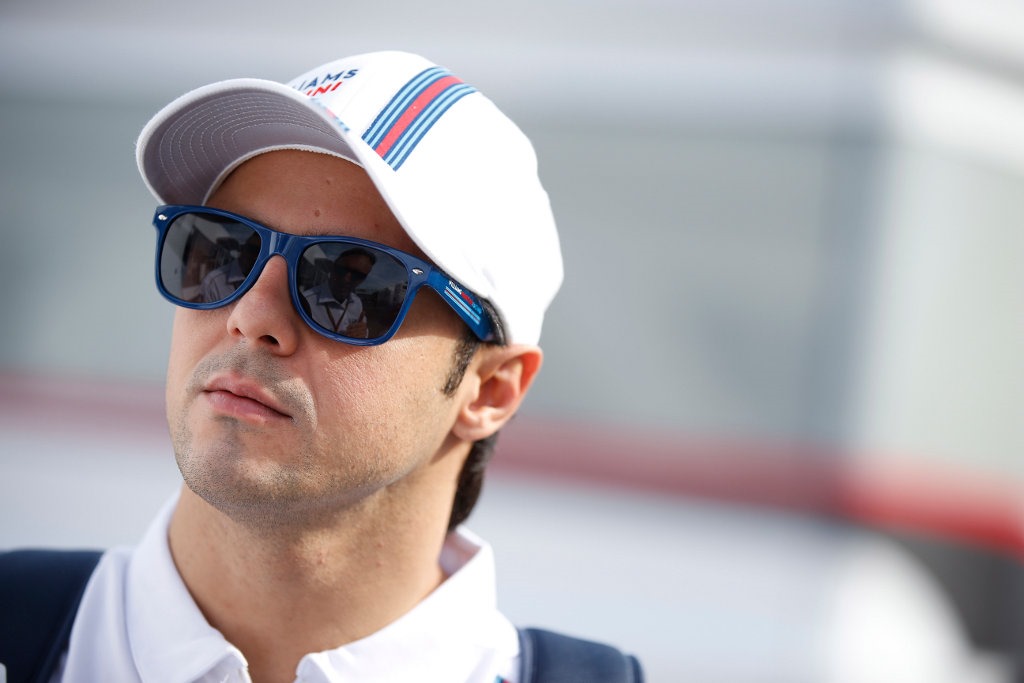 F1: Felipe Massa, “contrario al divieto dei team radio”