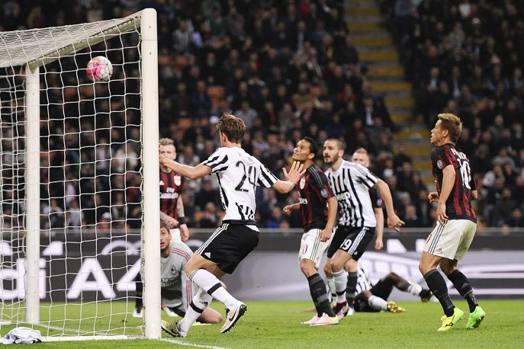 Serie A Juve Fuga Per La Vittoria Lo Scudetto A Un Passo