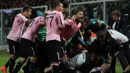 Serie A, 38ᴬ: il Palermo si salva, Carpi vittoria amara. Di Natale-Klose addio col gol