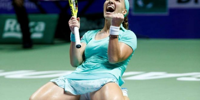Tennis, ATP: Fognini male a Vienna, Lorenzi eliminato a Basilea WTA Finals: Kuznetsova, altra maratona vincente!