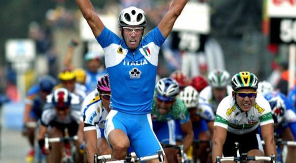 Cipollini, 50 anni da Re Leone e un appello all’Italia: “Il ciclismo è un patrimonio, salviamolo”