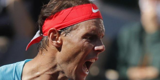 Roland Garros 2020, Nadal stritola Djokovic: 20 Slam come Federer!