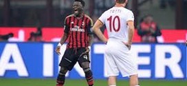 Totti e Muntari in un precedente scontro diretto