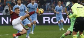 Totti gran gol alla Lazio