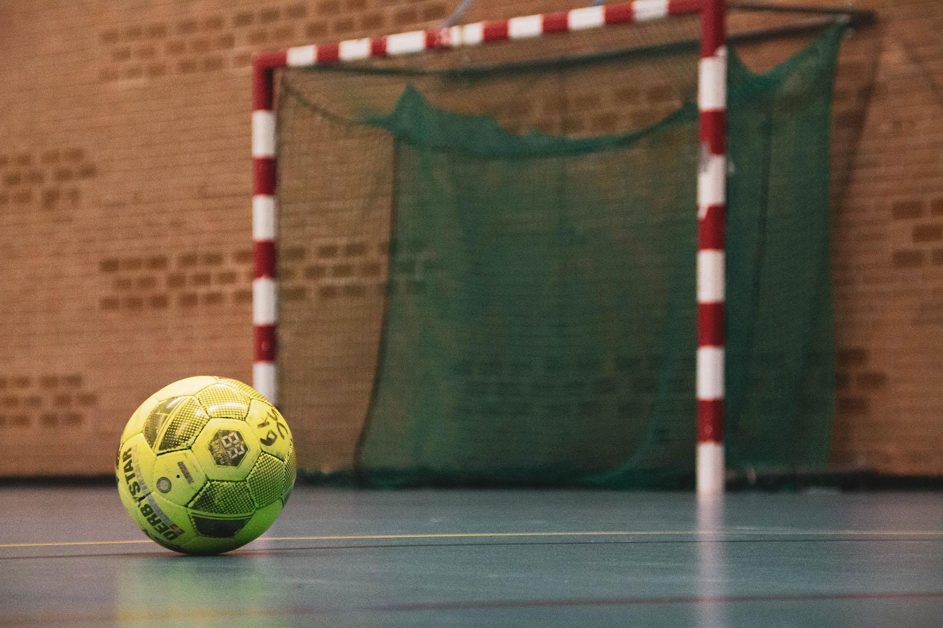 I Grandi Maestri ⁤del⁣ Futsal e il Loro‌ Impatto sul ​Gioco