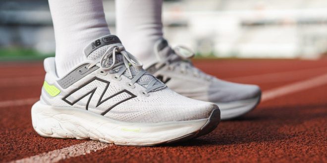 Scarpe Sportive Innovativa: Energia di Ritorno in Azione