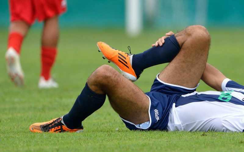 Prevenire Infortuni nel Calcio: Consigli Pratici ed Efficaci